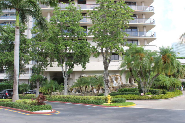 Turnberry Isles South  photo 2